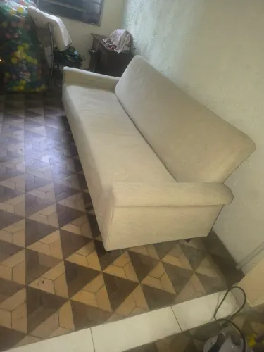 SOFÁ CAMA DE MOLA COM BAÚ 