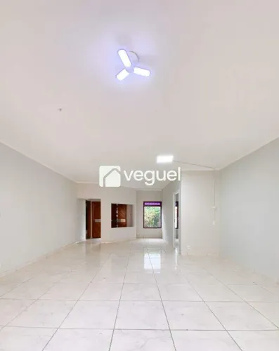 Casa comercial com 435m² de área construída, 4 quartos para alugar na Ribeirânia, Ribeirão