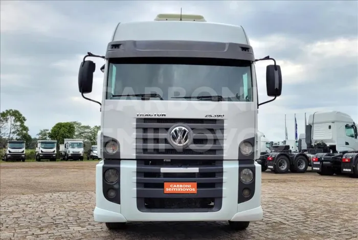 VOLKSWAGEN CONSTELLATION 25-390 CTC 6X2, ANO 2013/14