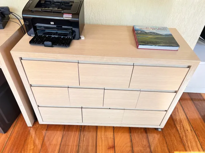Móvel organizador com 10 gavetas