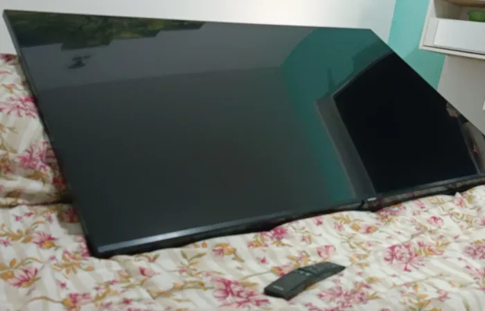 SMART  TV  SAMSUNG  50  POLEGADAS  (  LEIA  A   DESCRIÇÃO  )