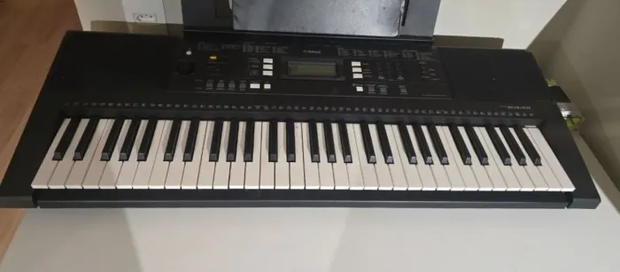 Teclado yamaha e343