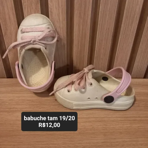 Desapegos de menina - sapatos
