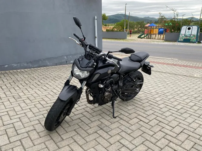 Yamaha MT-07 689 cc