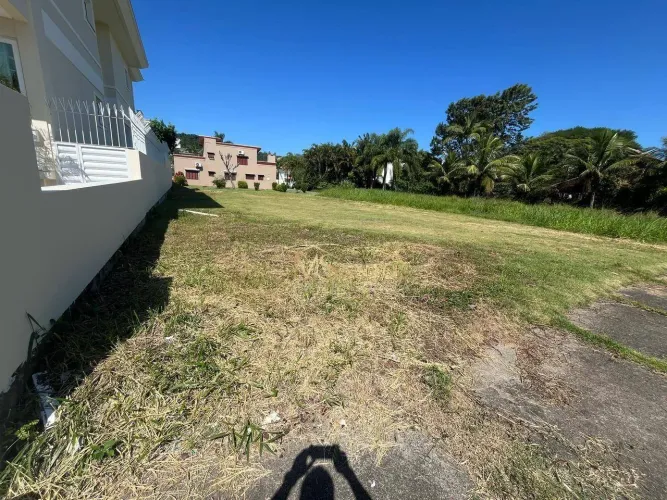 Terreno à venda, 450 m² por R$ 3.800.000,00 - Jurerê - Florianópolis/SC