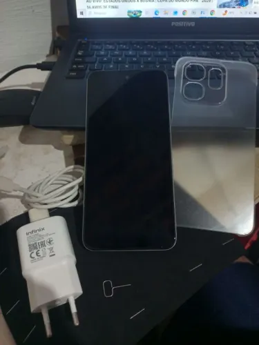 Infinix Hot 50i Impecável