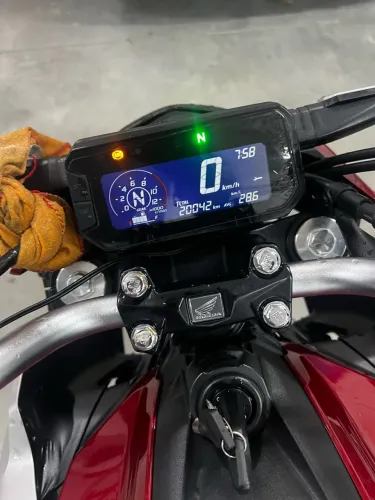 Cb 300f 