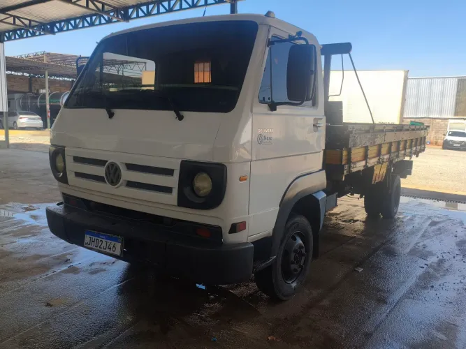 VW 5140 único dono 159 mil km rodados BARATO OPORTUNIDADE