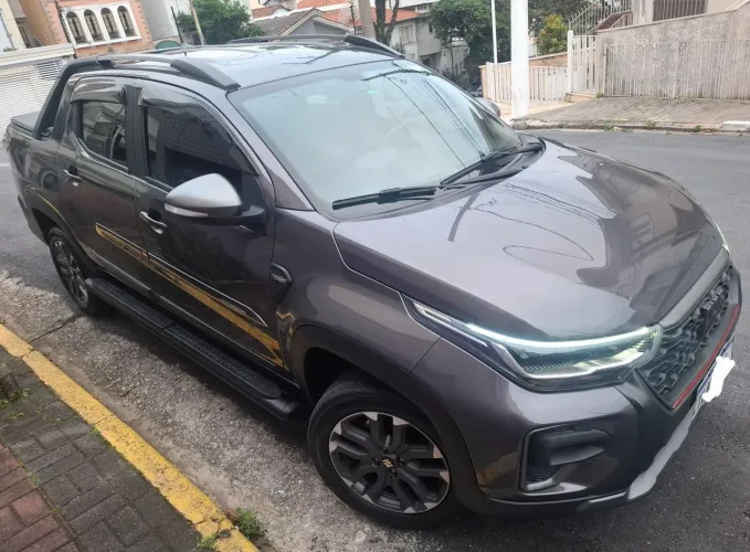 Fiat Strada Ultra 1.0 Flex Turbo CD Aut. 2025