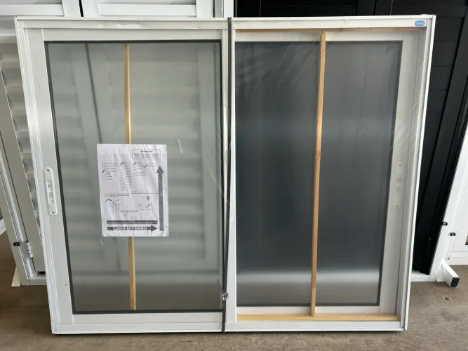 JANELA VITRO 2 FOLHAS SEM GRADE ALUMÍNIO BRANCO PREMIUM 25