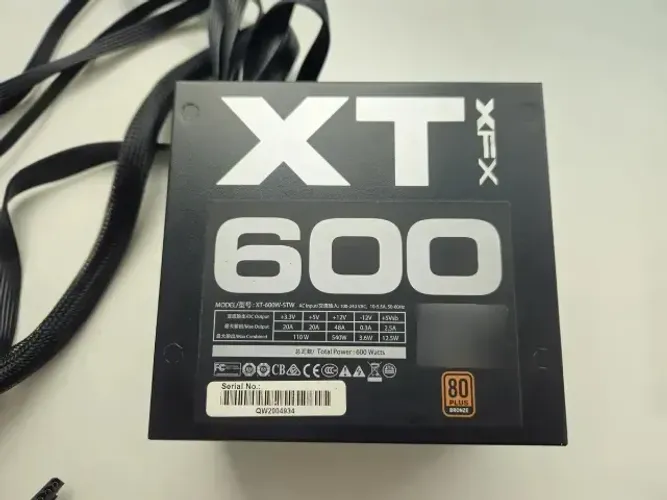 Fonte XFX XT 600W 80 PLUS BRONZE (Perfeito estado)