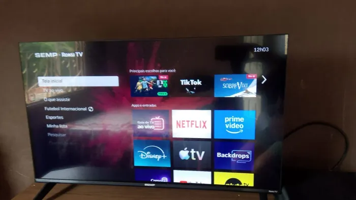 Smart TV SEMP Roku 32" em ótimo estado