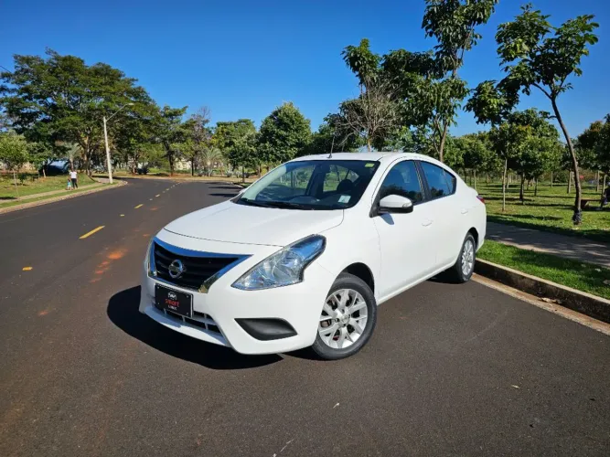 Nissan Versa SL 1.6 16V Flexstart 4P Aut. 2020