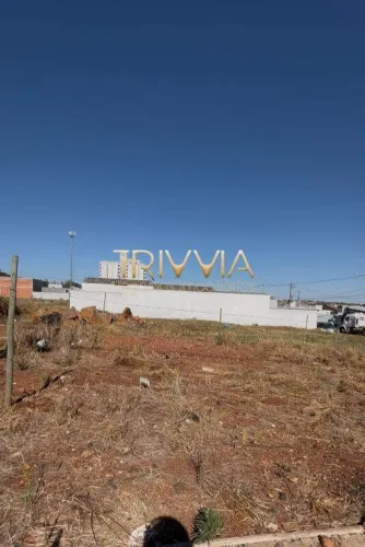 Terreno de 300m² no Jardim Brasília Excelente Localização para Construir