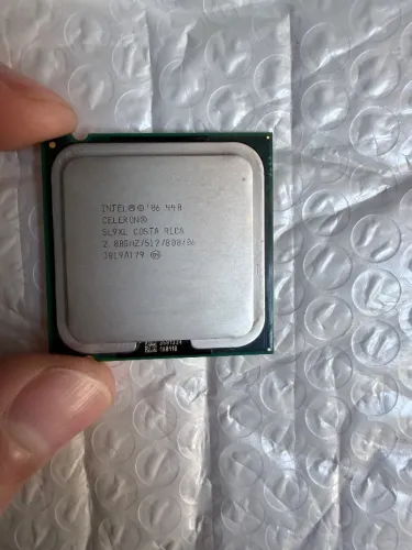 Intel Celeron 440