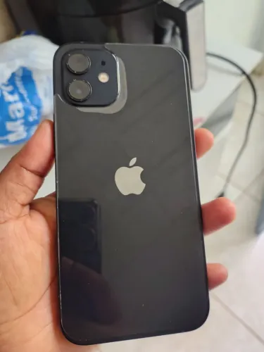 iPhone 12 normal 