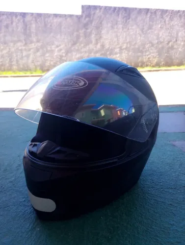 Vendo capacete EBF , super novo