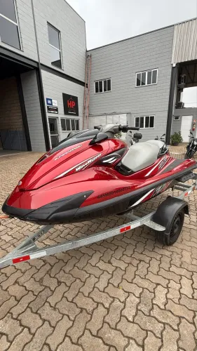 ? Jet Ski Yamaha FZR SHO 1.8 Turbo (Supercharged) - 2010