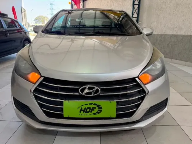 Hyundai HB20S C.plus/c.style 1.6 Flex 16V Mec.4p 2017