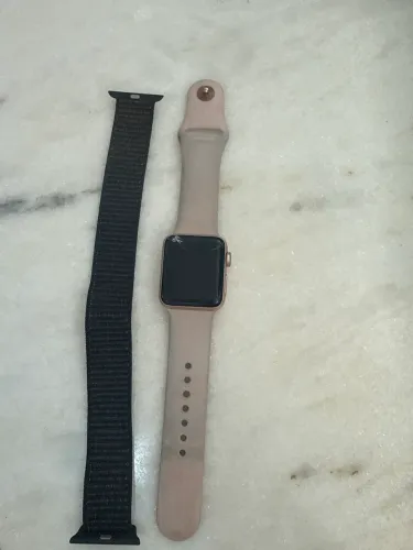 Apple Watch Series 3 com visou quebrado, sem touch, 2 pulseiras