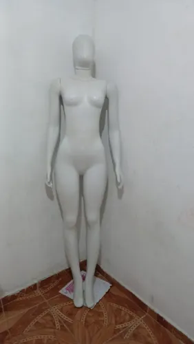 Vendo manequim