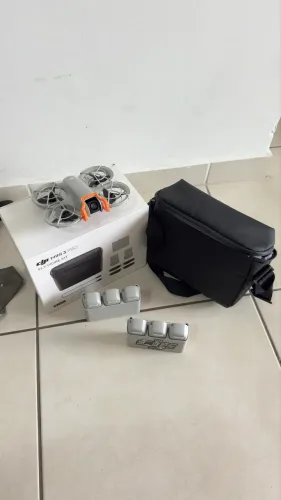DJI neo