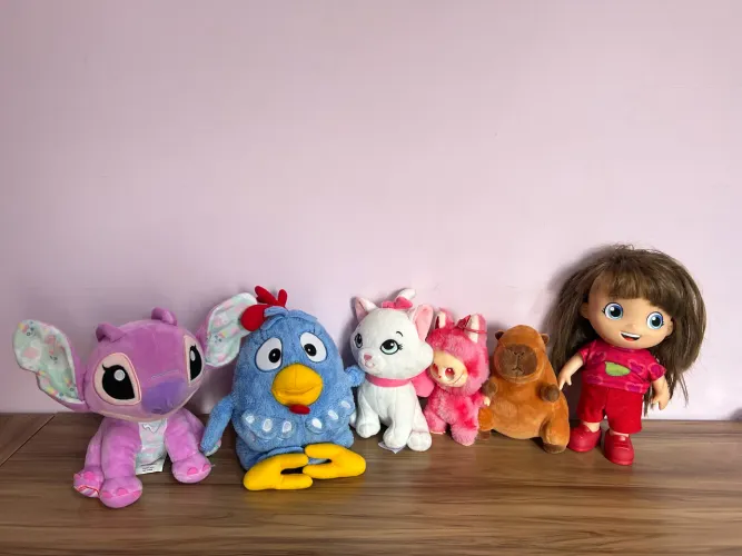 Kit 5 película + 1 boneca Gi 