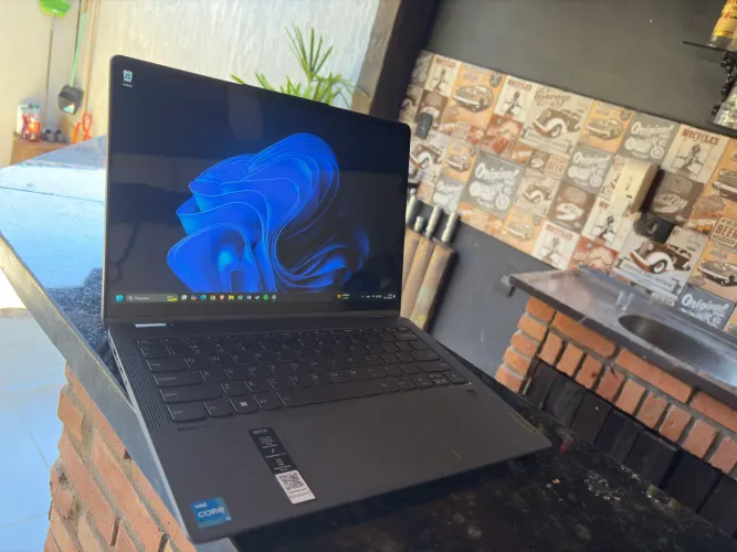 Notebook 2 em 1 LENOVO FLEX 5 - 2 Meses de Uso