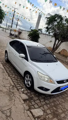 Ford Focus 1.6 S/se/se Plus Flex 8v/16v 5P 2011
