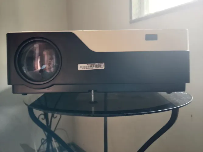 Projetor PROJETOR BPC-1080P M18 5000 LUMENS PRETO/BRANCO
