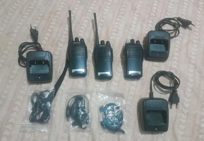 Walkie talkie