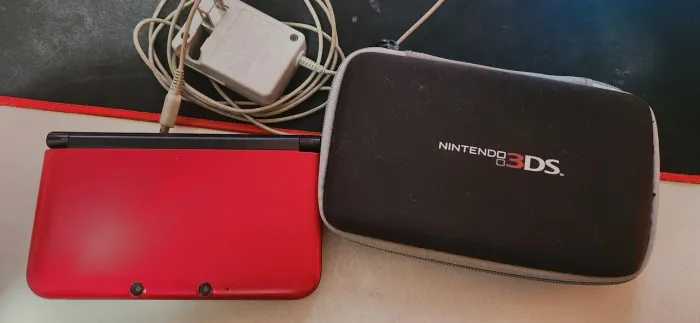 Nintendo 3DS XL Vermelho Desbloqueado