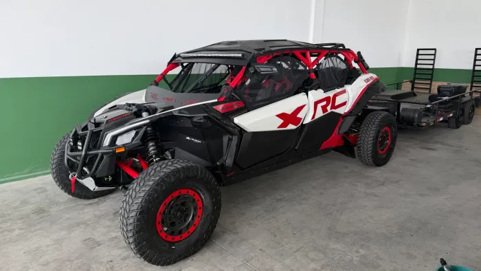 UTV can-am x3 xrc max 2025