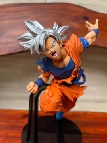Action Figure Dragon Ball - Goku Instinto Superior 24cm Heroes Transcendente Banpresto