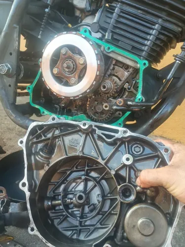 Vendo Twister 2008 obs não tá andando