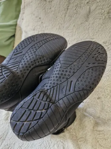 Bota motociclista X11 Celeste preta nº 38 ? R$ 180