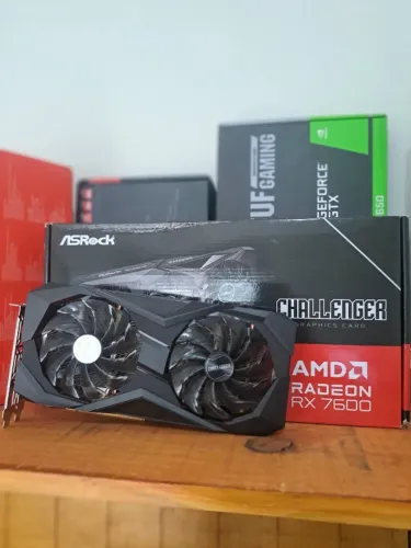 Placa de Video RX 7600 8GB