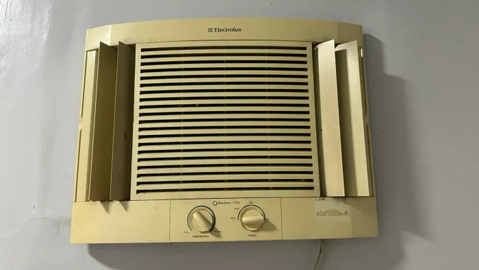  ar-condicionado de janela da Electrolux, modelo Maximus 7500 