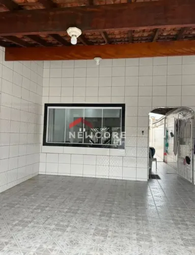 Casa em Avenida São Romerio - Caiçara - Praia Grande/SP