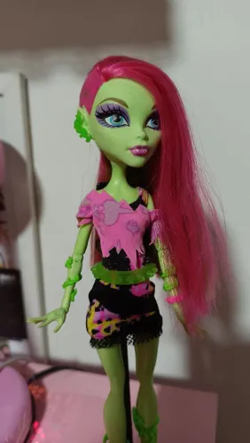 Monster high Venus Music Festival