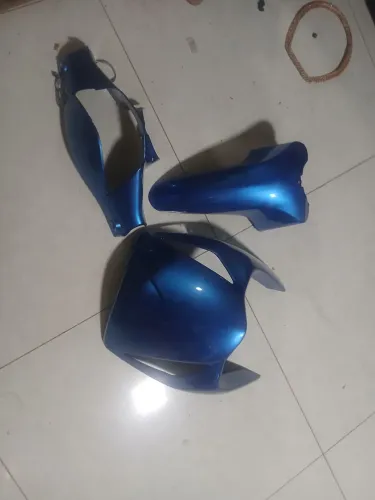 Carenagem da moto Honda biz