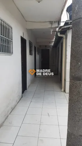 Vende -se Kitnets e loja Bairro Messejana