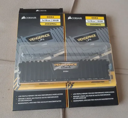 Memória DDR4-2666 32GB