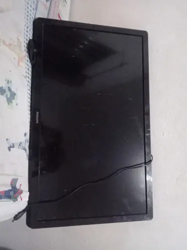 Vende-se televisão Philips 