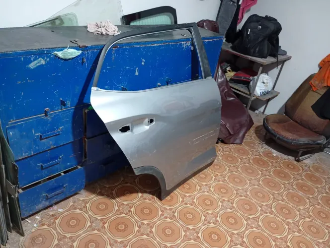 Porta Creta 2024 traseira direita 