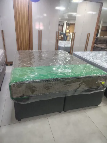 Cama queen espuma D 45 sem baú 