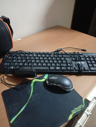 Quite mobilador, tecla mox, mouse mas mouse ped, para jogar no celular ou computador.