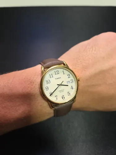 Relógio Timex com visão noturna NOVO!