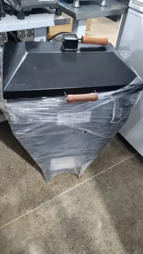 CHURRASQUEIRA A BAFO NOVA