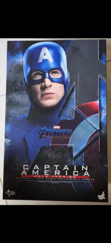 Capitão América versão 2012 hot toys